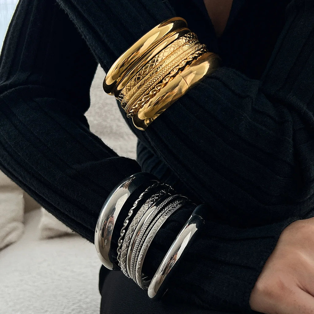 Twist Bangle Set